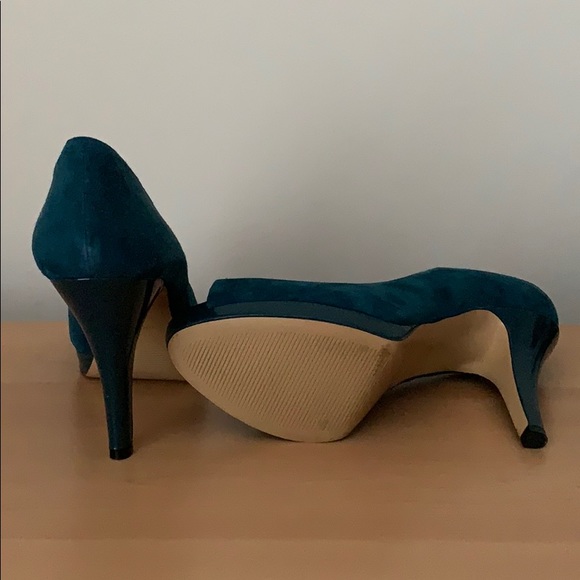 Nine West Peep Toe Suede Heels - Picture 3 of 3